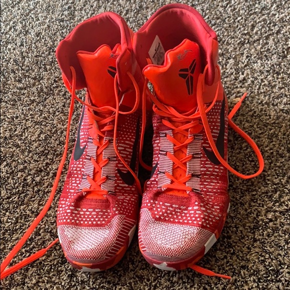 Kobe 9 Elite: Christmas Edition - Picture 3 of 8